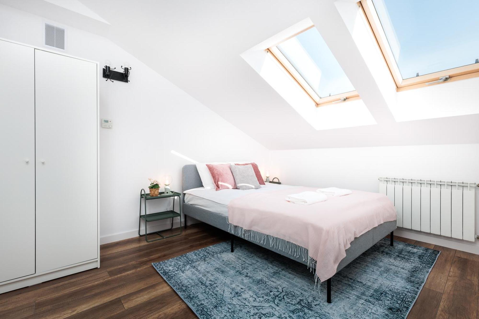 Krakow Trailside Apartments - By Upstairs Bagian luar foto