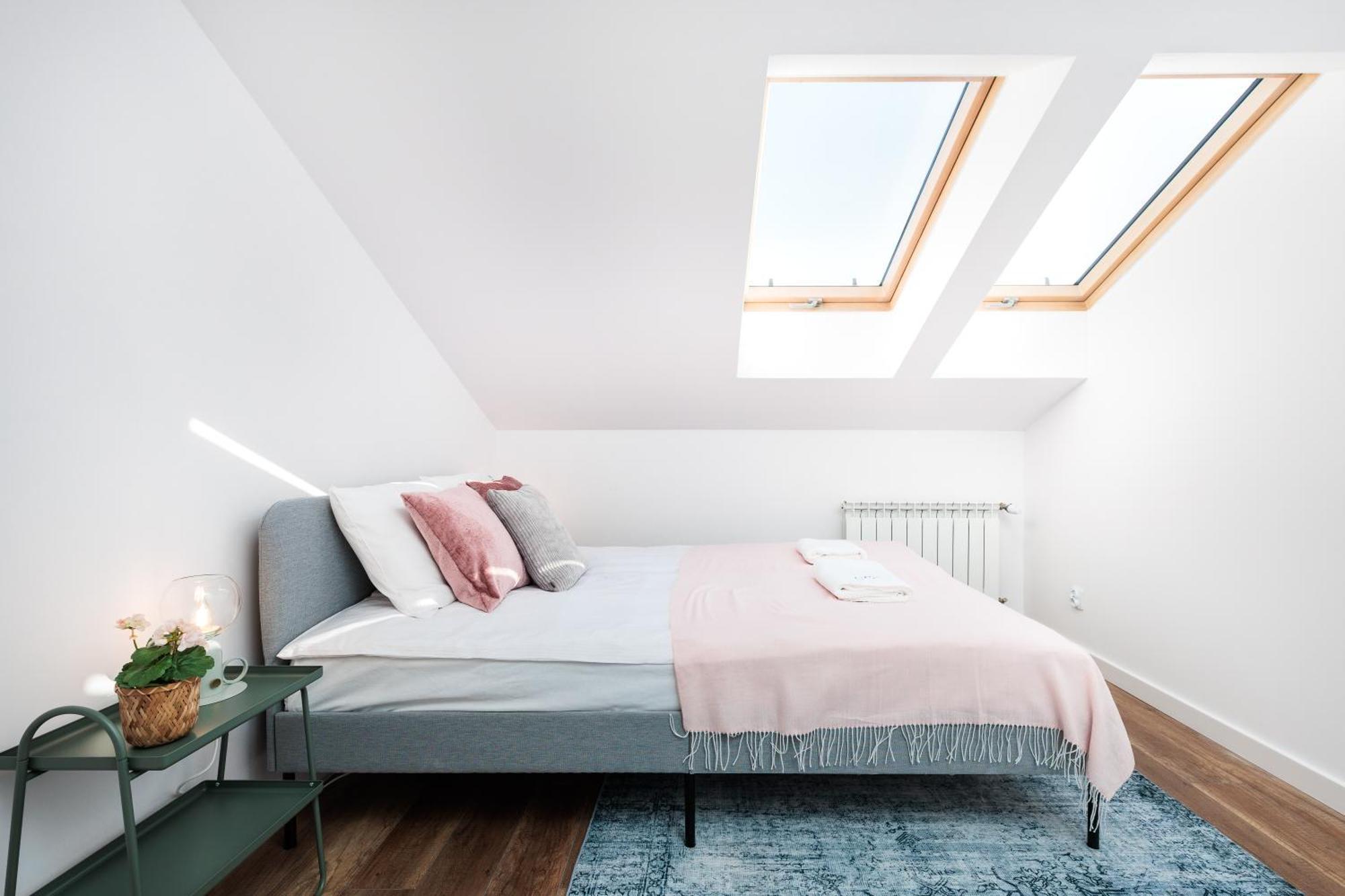 Krakow Trailside Apartments - By Upstairs Bagian luar foto